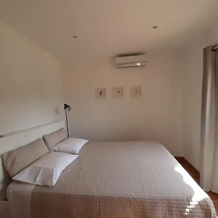 Casa de Campo Quinta Da Pedra Mija *